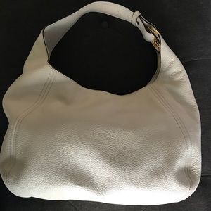 Beautiful Michael Kor’s handbag in pebbled leather